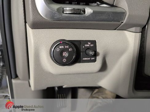 Used 2014 GMC Acadia SLT image 28