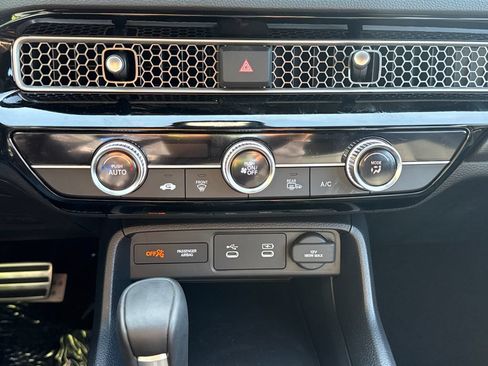 Certified 2026 Honda Civic Sport image 25