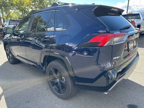 Used 2020 Toyota RAV4 XSE image 8