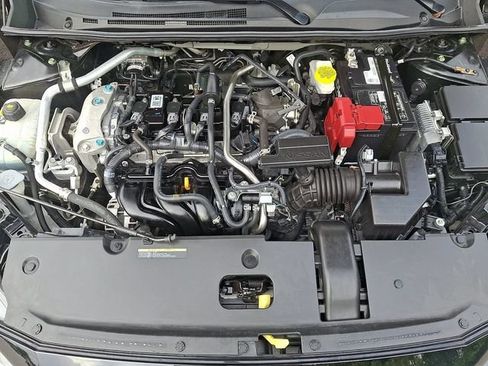 Used 2024 Nissan Sentra SV FWD image 30