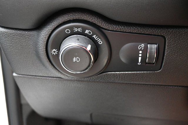 Used 2023 Dodge Durango GT AWD/4WD image 32
