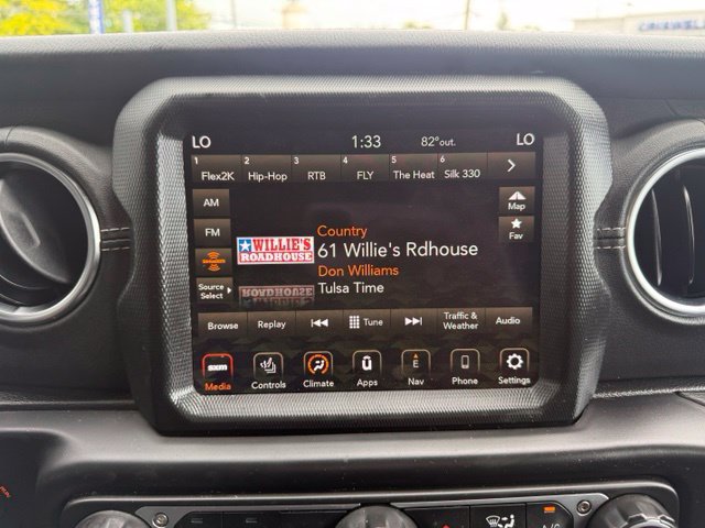 Used 2023 Jeep Wrangler Unlimited Sahara AWD/4WD image 41