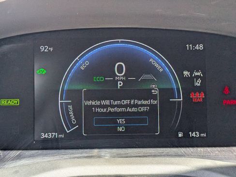 Used 2025 Toyota Camry SE FWD image 36