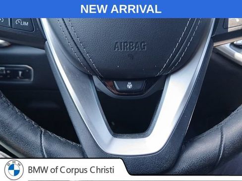 Used 2022 BMW X5 xDrive40i w/ Premium Package AWD/4WD image 25