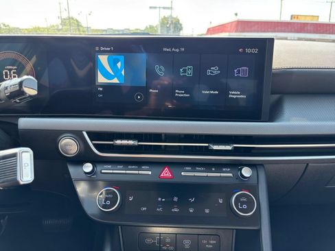 Used 2025 Hyundai Sonata SEL FWD image 17