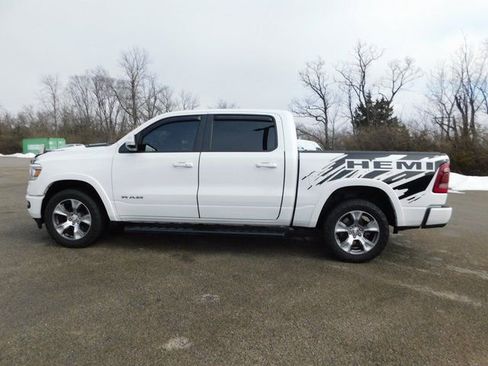 Used 2019 RAM 1500 Laramie w/ Sport Appearance Package image 9