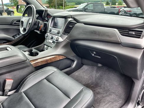 Used 2020 Chevrolet Tahoe LS w/ Enhanced Driver Alert Package AWD/4WD image 26