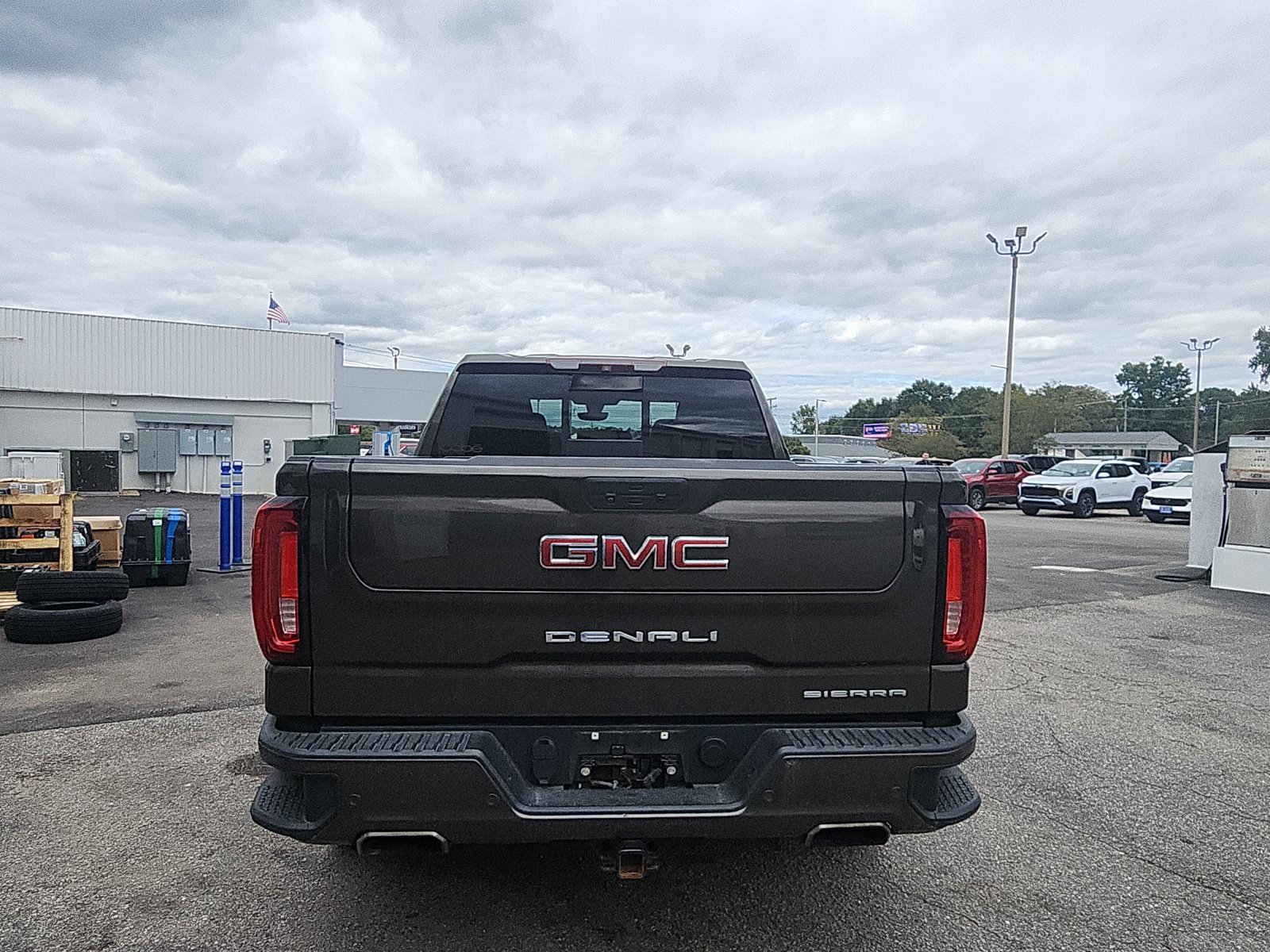 Used 2019 GMC Sierra 1500 Denali w/ Technology Package AWD/4WD image 4