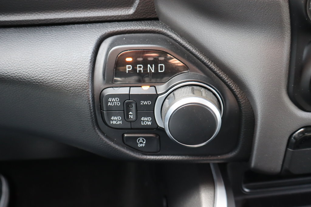 Used 2020 RAM 1500 Big Horn AWD/4WD image 9