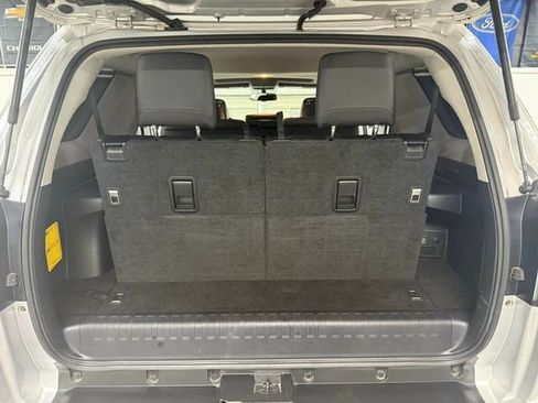 Used 2018 Toyota 4Runner SR5 Premium AWD/4WD image 27