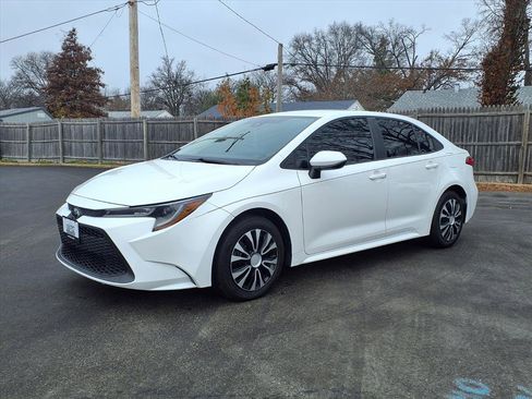 Used 2022 Toyota Corolla LE image 21