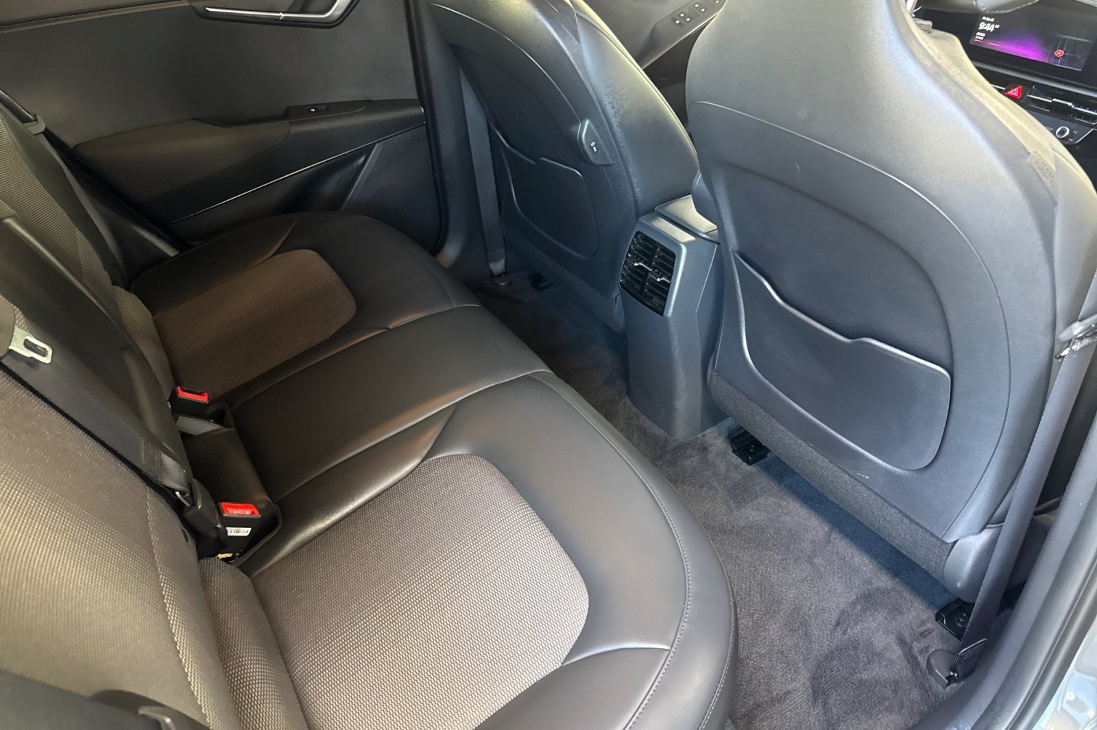 Used 2024 Kia Niro Wind FWD image 34