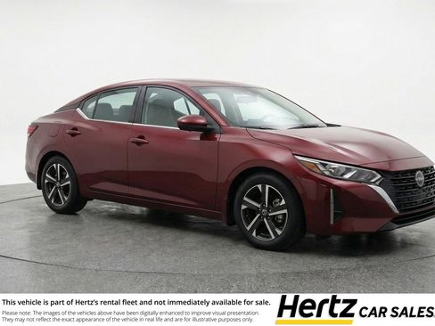 Used 2025 Nissan Sentra SV image 1