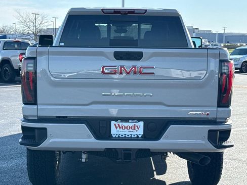New 2026 GMC Sierra 2500 AT4 image 8