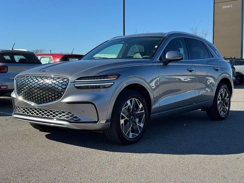 Used 2026 Genesis Electrified GV70 AWD/4WD image 9