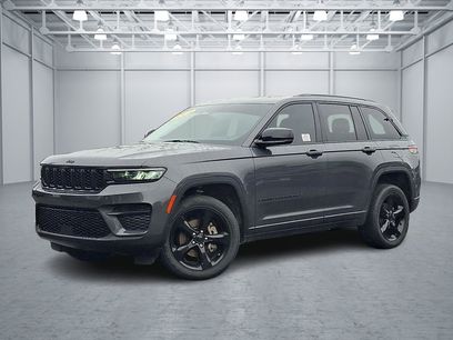 Certified 2022 Jeep Grand Cherokee Altitude