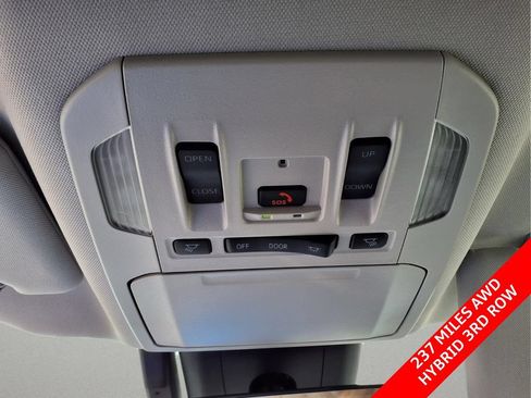 Used 2026 Toyota Highlander XLE AWD/4WD image 24