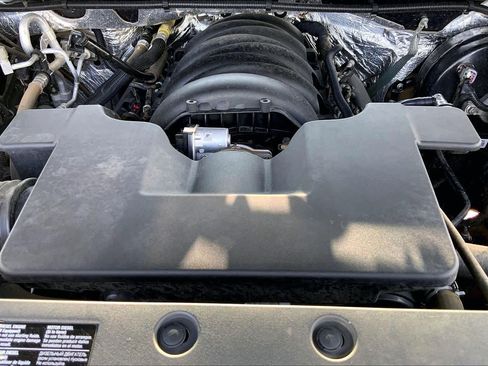 Used 2018 Chevrolet Tahoe LT RWD image 33