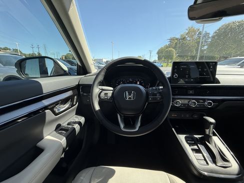 New 2026 Honda CR-V EX-L image 30