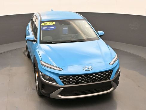 Certified 2022 Hyundai Kona SE image 37