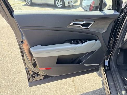 Used 2023 Kia Sportage X-Line w/ X-Line Premium Package AWD/4WD image 13