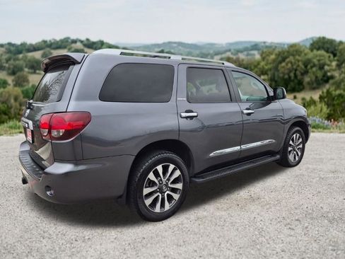 Used 2020 Toyota Sequoia Limited w/ Safety & Convenience Package RWD image 10