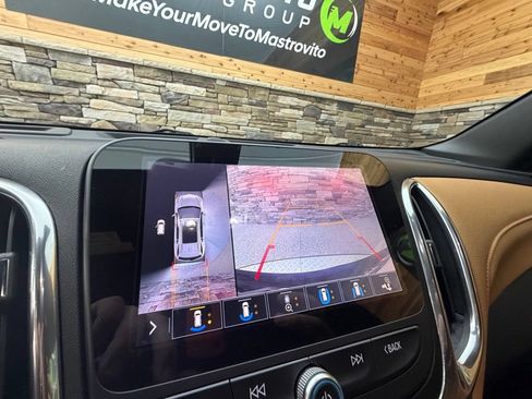 Used 2019 Chevrolet Equinox Premier AWD/4WD image 45