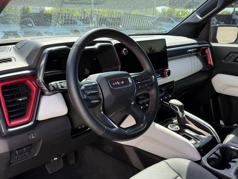 Used 2023 GMC Canyon AT4X image 2