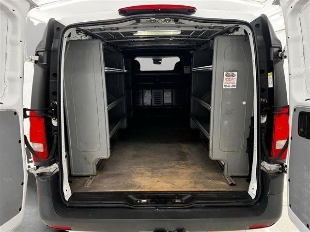 Used 2020 Mercedes-Benz Metris image 6