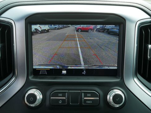 Used 2019 GMC Sierra 1500 SLT w/ SLT Premium Plus Package AWD/4WD image 27
