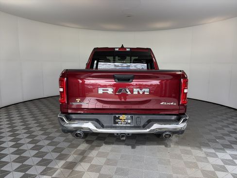 Used 2025 RAM 1500 Big Horn AWD/4WD image 9