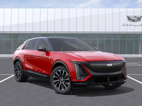 New 2026 Cadillac Lyriq Sport w/ LPO, Floor Liner Package AWD/4WD image 7