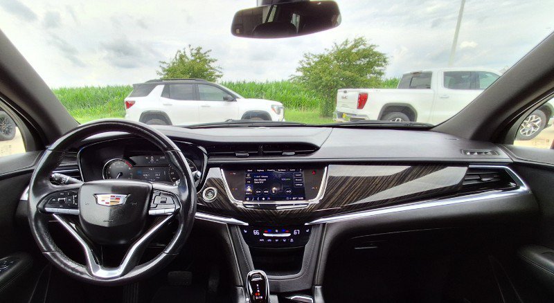 Used 2021 Cadillac XT6 Premium Luxury FWD image 18