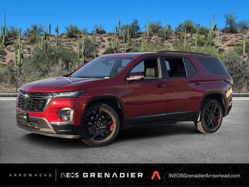 Used 2023 Chevrolet Traverse Premier w/ Redline Edition FWD image 1