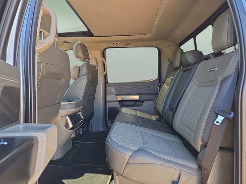 Used 2026 Ford F250 Platinum w/ Platinum Plus Package image 14