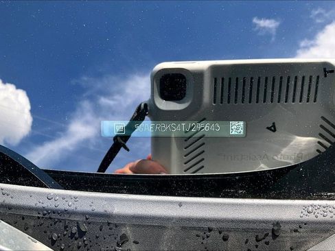 New 2026 Buick Enclave Sport Touring image 8