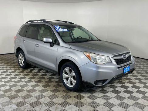 Used 2015 Subaru Forester 2.5i Premium w/ All-Weather Package image 17
