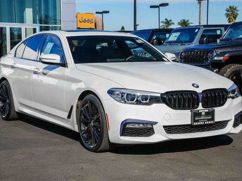 Used 2018 BMW 530e w/ M Sport Package 2 image 3
