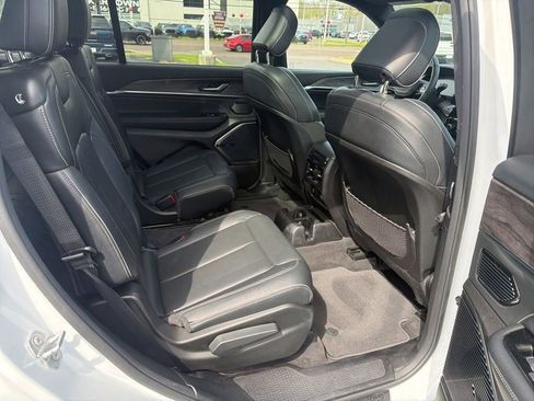 Used 2022 Jeep Grand Cherokee L Overland AWD/4WD image 21