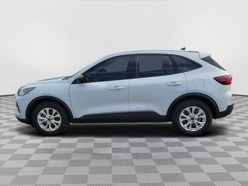Certified 2026 Ford Escape Active w/ Cold Weather Package FWD image 2