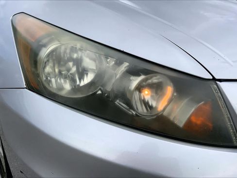 Used 2011 Honda Accord LX image 25