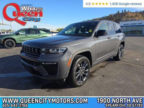 Used 2026 Jeep Grand Cherokee Limited AWD/4WD image 1