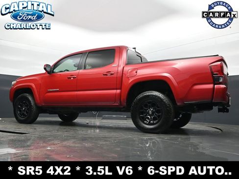 Used 2022 Toyota Tacoma SR5 w/ Technology Package image 21