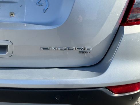 Used 2018 Buick Encore Premium image 8