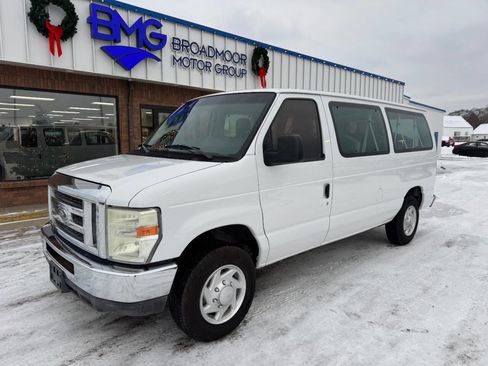 Used 2012 Ford E-150 and Econoline 150 Wagon image 1