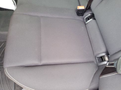 Used 2023 Nissan Rogue S AWD/4WD image 14