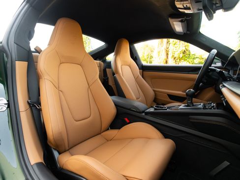 Used 2026 Porsche 911 GT3 w/ Chrono Package image 8