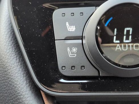 Certified 2026 Toyota Grand Highlander AWD Hybrid image 23