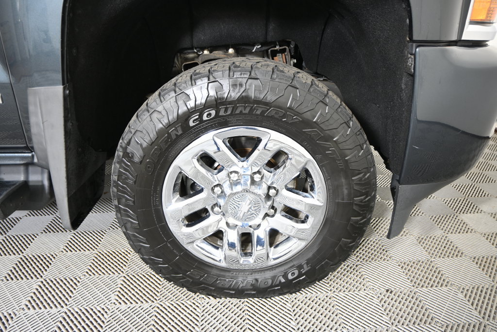Used 2019 Chevrolet Silverado 3500 High Country w/ Duramax Plus Package AWD/4WD image 12