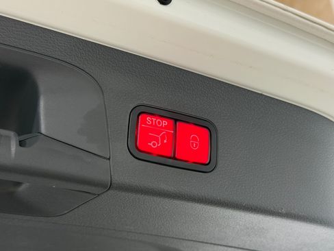 Used 2020 Mercedes-Benz GLS 450 4MATIC image 36